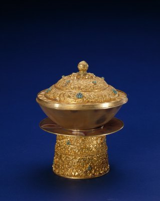 图片[1]-Gold carved flower high foot covered agate bowl-China Archive